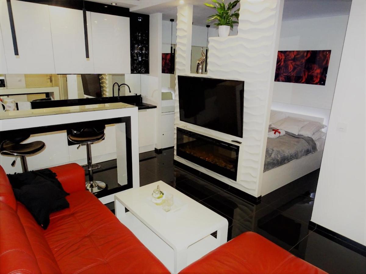 Apartament Cieplicka Apartman Jelenia Góra Kültér fotó
